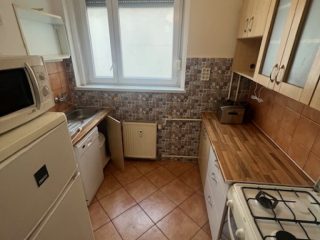 Kiadó 53 m²-estársasházi lakás XIII. Kerület (Újlipótváros) , Kárpát utca: 250'000 Ft