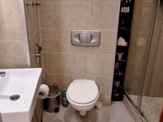 Eladó 32 m²-estársasházi lakás XIII. Kerület (Újlipótváros) , Nyugati tér: 73'500'000 Ft