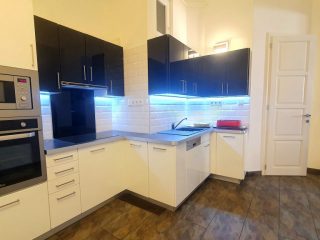 Kiadó 77 m²-estársasházi lakás XIII. Kerület (Újlipótváros) , VISEGRÁDI utca: 299'000 Ft