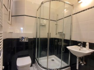 Kiadó 77 m²-estársasházi lakás XIII. Kerület (Újlipótváros) , VISEGRÁDI utca: 299'000 Ft