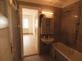 Kiadó 70 m²-estársasházi lakás XIII. Kerület (Újlipótváros) , Visegrádi utca: 290'000 Ft