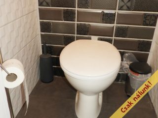 Eladó 27 m²-esüzlethelyiség utcai bejárattal XIII. Kerület (Újlipótváros) , röntgen utca: 34'000'000 Ft