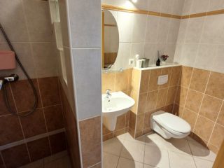 Kiadó 105 m²-estársasházi lakás XIII. Kerület (Vizafogó – Marinapart) , Marina Part Lakópark: 2'300 EUR