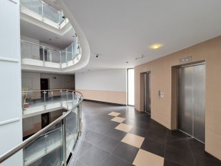 Kiadó 105 m²-estársasházi lakás XIII. Kerület (Vizafogó – Marinapart) , Marina Part Lakópark: 2'300 EUR