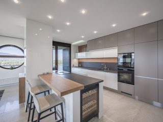 Kiadó 220 m²-estársasházi lakás XIII. Kerület (Vizafogó – Marinapart) , Marinapart: 8'800 EUR