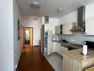 Eladó 83 m²-estársasházi lakás XIII. Kerület (Vizafogó – Marinapart) , Úszódaru utca: 168'000'000 Ft