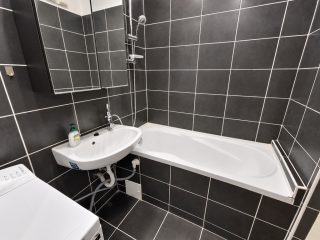 Eladó 56 m²-estársasházi lakás XIII. Kerület (Vizafogó lakótelep) , Dagály utcai lakótelep: 80'000'000 Ft