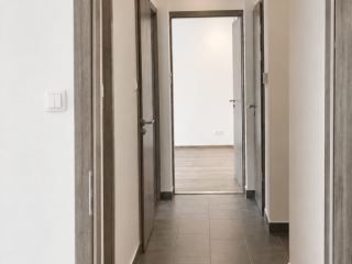 Eladó 47 m²-estársasházi lakás XIV. Kerület (Alsórákos) , Angol utca: 68'500'000 Ft