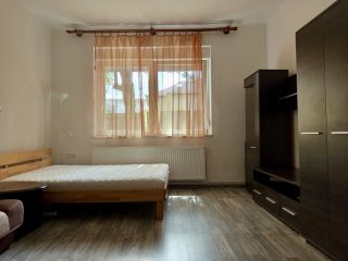 Kiadó 38 m²-estársasházi lakás XIV. Kerület (Alsórákos) , Miskolci utca: 170'000 Ft