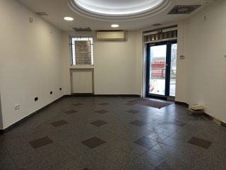 Kiadó 287 m²-esüzlethelyiség utcai bejárattal XIV. Kerület (Alsórákos) , Nagy gyalogosforgalmú főútvonalnál út: 1'435'000 Ft