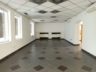 Kiadó 287 m²-esüzlethelyiség utcai bejárattal XIV. Kerület (Alsórákos) , Nagy gyalogosforgalmú főútvonalnál út: 1'435'000 Ft