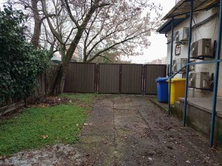 Kiadó 287 m²-esüzlethelyiség utcai bejárattal XIV. Kerület (Alsórákos) , Nagy gyalogosforgalmú főútvonalnál út: 1'435'000 Ft