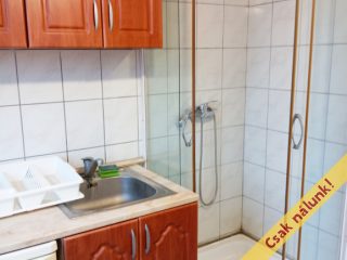 Eladó 30 m²-estársasházi lakás XIV. Kerület (Alsórákos) , Róna utca: 46'900'000 Ft