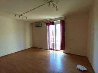 Eladó 30 m²-estársasházi lakás XIV. Kerület (Alsórákos) , Róna utca: 46'900'000 Ft