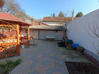 Eladó 113 m²-esikerház XIV. Kerület (Alsórákos) , Szatmár utca: 158'800'000 Ft