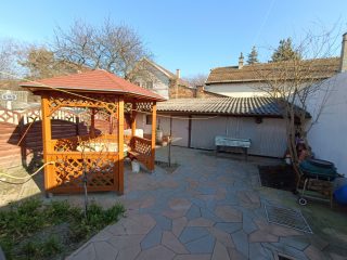 Eladó 113 m²-esikerház XIV. Kerület (Alsórákos) , Szatmár utca: 158'800'000 Ft