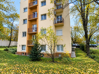 Eladó 36 m²-estársasházi lakás XIV. Kerület (Alsórákos) , Szikszó park: 54'000'000 Ft