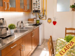 Eladó 54 m²-estársasházi lakás XIV. Kerület (Alsórákos) , Szugló utca: 59'990'000 Ft
