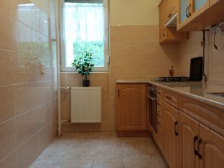 Kiadó 53 m²-estársasházi lakás XIV. Kerület (Alsórákos) , Ungvár utca: 220'000 Ft