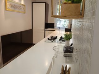 Eladó 260 m²-escsaládi ház XIV. Kerület (Alsórákos) , Vadvirág utca: 329'000'000 Ft