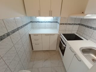 Eladó 35 m²-estársasházi lakás XIV. Kerület (Füredi lakótelep) , Csertő park: 49'500'000 Ft