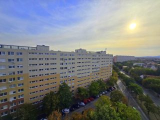 Eladó 68 m²-estársasházi lakás XIV. Kerület (Füredi lakótelep) , Füredi utca: 79'900'000 Ft