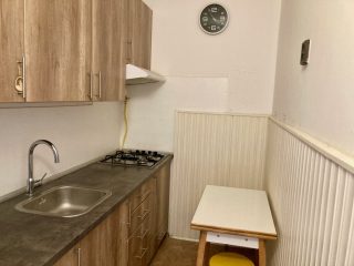 Kiadó 46 m²-estársasházi lakás XIV. Kerület (Füredi lakótelep) , Ond vezér útja: 210'000 Ft