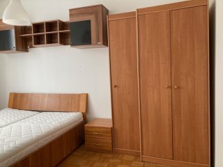 Kiadó 46 m²-estársasházi lakás XIV. Kerület (Füredi lakótelep) , Ond vezér útja: 210'000 Ft