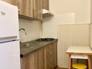 Kiadó 46 m²-estársasházi lakás XIV. Kerület (Füredi lakótelep) , Ond vezér útja: 210'000 Ft