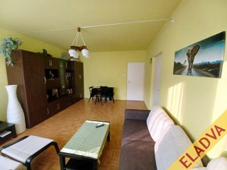 Eladó 50 m²-estársasházi lakás XIV. Kerület (Füredi lakótelep) , Park felőli lépcsőházban, Vezér utca: 64'900'000 Ft