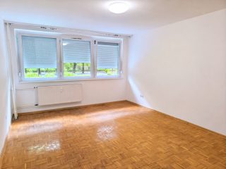 Eladó 49 m²-estársasházi lakás XIV. Kerület (Füredi lakótelep) , Vezér utca: 63'000'000 Ft