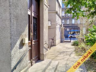 Eladó 25 m²-estársasházi lakás XIV. Kerület (Herminamező) , Thököly út: 42'000'000 Ft