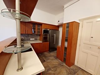 Eladó 116 m²-estársasházi lakás XIV. Kerület (Istvánmező) , Hungária körút: 115'000'000 Ft