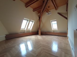 Kiadó 110 m²-estársasházi lakás XIV. Kerület (Istvánmező) , Izsó utca: 660 EUR