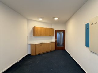 Kiadó 150 m²-esegyéb iroda XIV. Kerület (Kiszugló) , Nagy Lajos király útja: 360'000 Ft