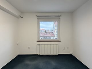 Kiadó 150 m²-esegyéb iroda XIV. Kerület (Kiszugló) , Nagy Lajos király útja: 360'000 Ft