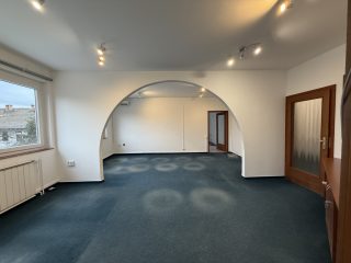 Kiadó 150 m²-esegyéb iroda XIV. Kerület (Kiszugló) , Nagy Lajos király útja: 360'000 Ft