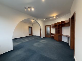 Kiadó 150 m²-esegyéb iroda XIV. Kerület (Kiszugló) , Nagy Lajos király útja: 360'000 Ft