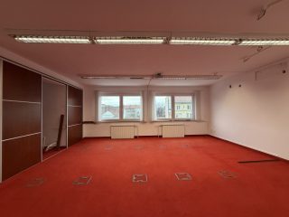 Kiadó 150 m²-esegyéb iroda XIV. Kerület (Kiszugló) , Nagy Lajos király útja: 360'000 Ft