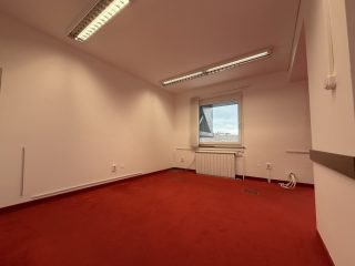 Kiadó 150 m²-esegyéb iroda XIV. Kerület (Kiszugló) , Nagy Lajos király útja: 360'000 Ft