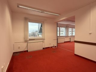 Kiadó 150 m²-esegyéb iroda XIV. Kerület (Kiszugló) , Nagy Lajos király útja: 360'000 Ft