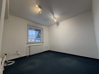 Kiadó 150 m²-esegyéb iroda XIV. Kerület (Kiszugló) , Nagy Lajos király útja: 360'000 Ft