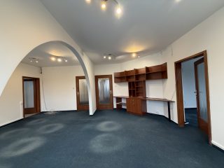 Kiadó 150 m²-esegyéb üzlethelyiség XIV. Kerület (Kiszugló) , Nagy Lajos király útja: 457'200 Ft