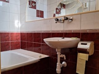 Kiadó 36 m²-estársasházi lakás XIV. Kerület (Kiszugló) , Telepes utca: 200'000 Ft