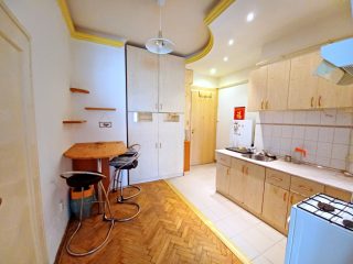 Kiadó 36 m²-estársasházi lakás XIV. Kerület (Kiszugló) , Thököly út: 170'000 Ft