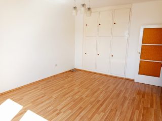 Kiadó 47 m²-estársasházi lakás XIV. Kerület (Nagyzugló) , Angol utca: 220'000 Ft