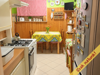 Eladó 71 m²-estársasházi lakás XIV. Kerület (Törökőr) , Kerepesi út: 85'000'000 Ft