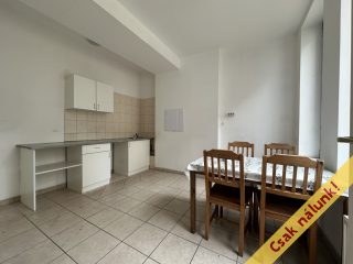 Eladó 142 m²-esüzlethelyiség utcai bejárattal XIV. Kerület (Törökőr) , Mexikói út: 109'000'000 Ft