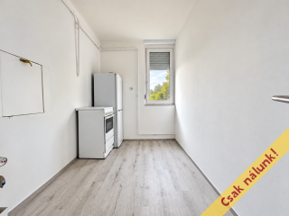 Eladó 49 m²-estársasházi lakás XIV. Kerület (Törökőr) , Táborhely utca: 59'900'000 Ft