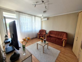 Eladó 62 m²-estársasházi lakás XIX. Kerület (Felső-Kispest) , Dobó Katica utca: 69'900'000 Ft